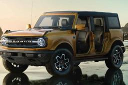 2022 Ford Bronco Outer Banks Front Left in Yellow